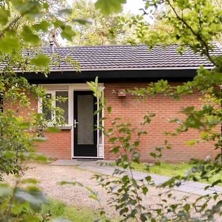 Holiday home With Dishwasher, Near The Veluwe Putten